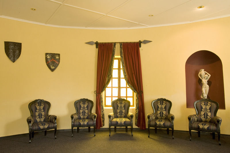 Nesbitt Castle Hotel Bulawayo Exterior photo